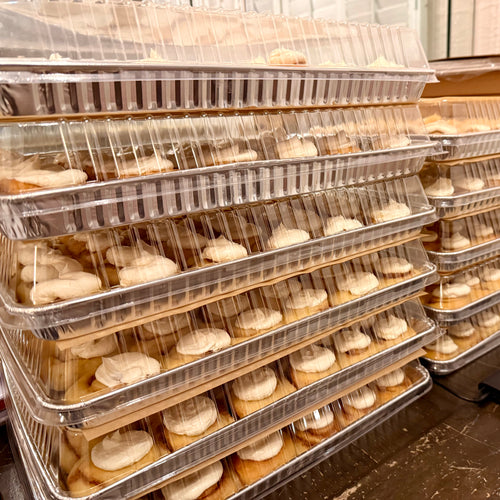 Classic Cinnamon - Party Tray (30 rolls)